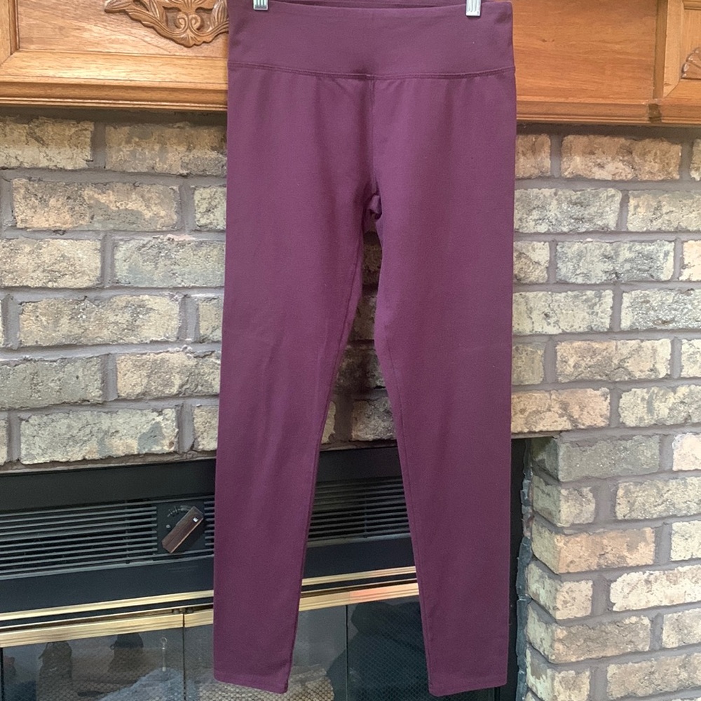 Womens size medium aerie chill play move leggings